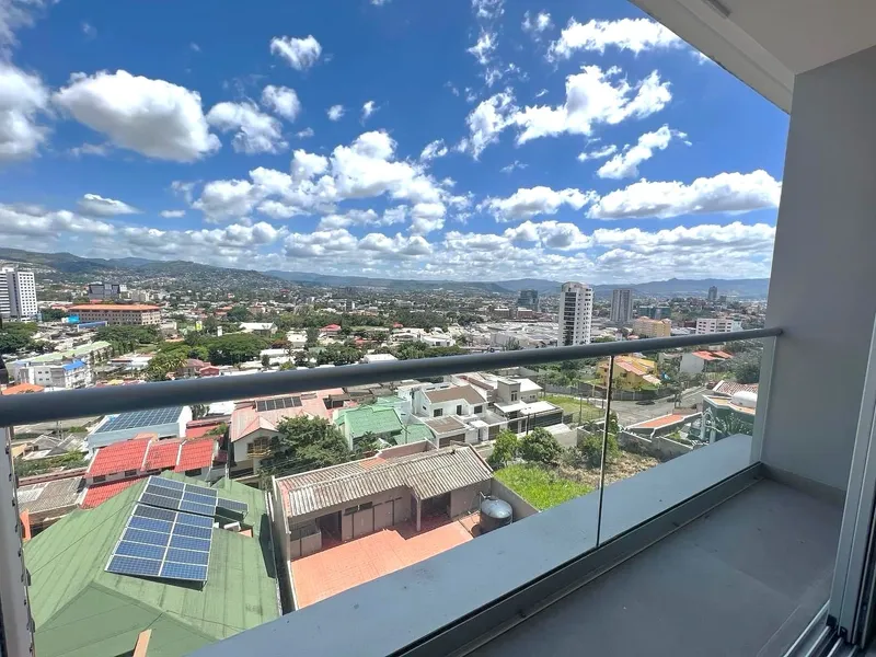 Alquiler De Apartamento En Torre Nivo Colonia Lomas del Guijarro  - Tegucigalpa 080100170