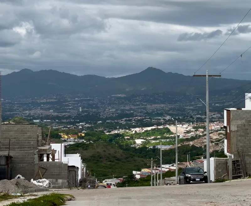 Venta Terreno En Res. Mirador de los Hidalgos