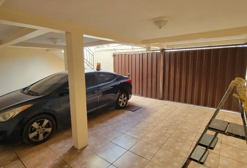 Venta De Casa En Res Lomas del Dorado - Tegucigalpa 080100575