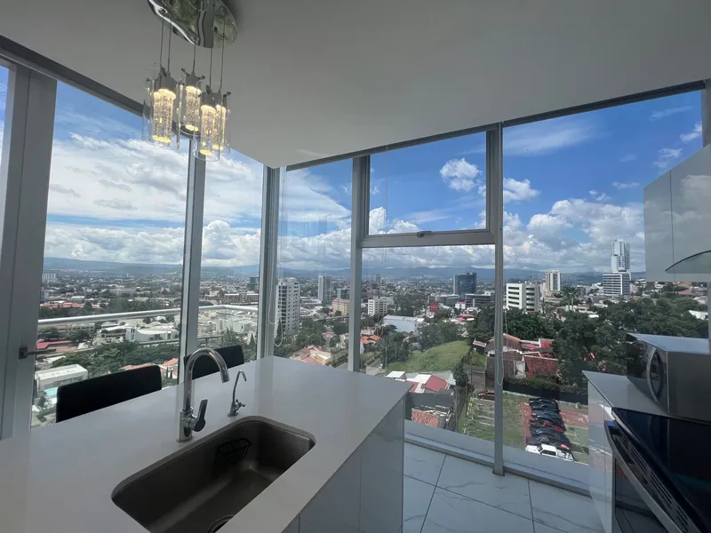 Alquiler De Apartamento En Torre Nivo Colonia Lomas del Guijarro  - Tegucigalpa 080100585