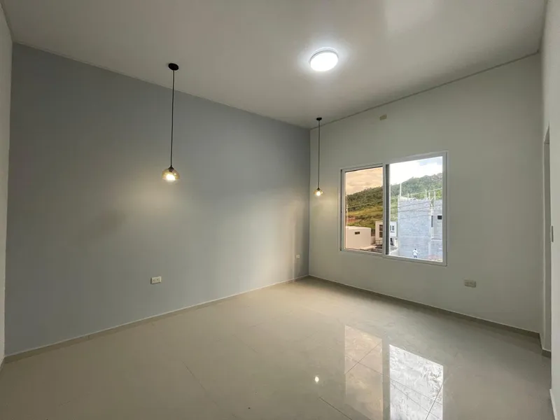 Venta De Casa En Residencial Mirador de los Hidalgos - Tegucigalpa 080100606