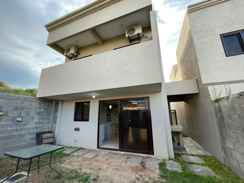 Alquiler De Casa En Residencial El Sauce Villa Los Nopales - Tegucigalpa 080100611