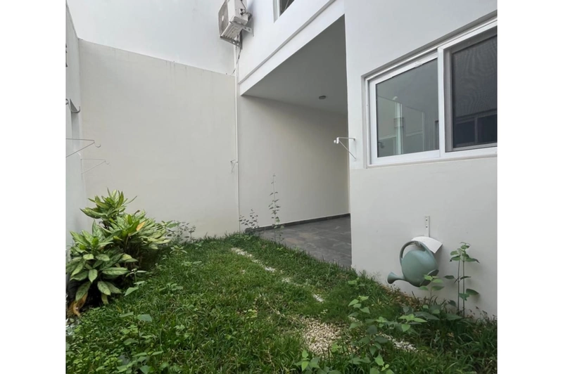 Venta De Casa En Residencial Lomas del Guijarro Sur - Tegucigalpa 080100809