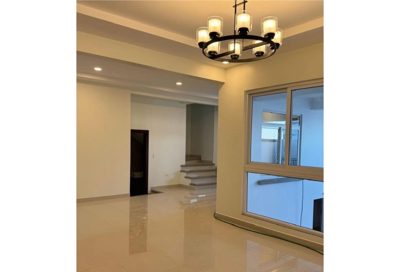 Venta De Casa En Residencial El Sauce Los Cipreses - Tegucigalpa 080100812