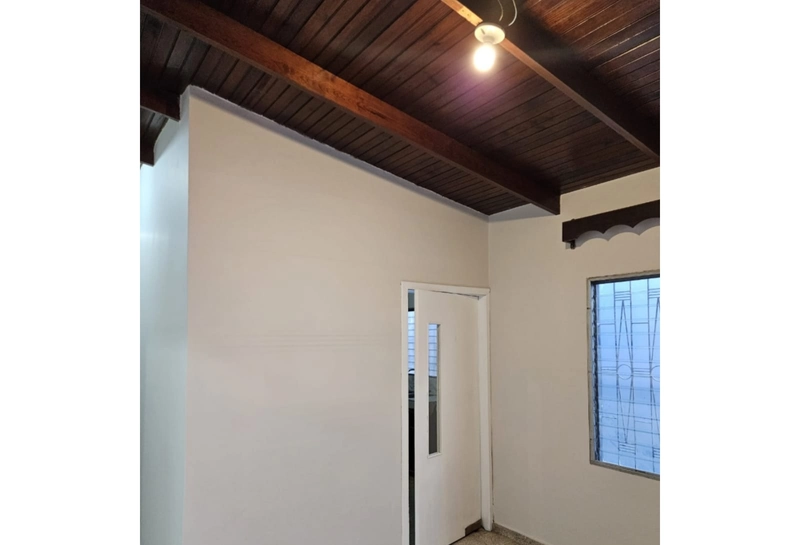 Alquiler De Casa En Altos de Loarque - Tegucigalpa 080100820