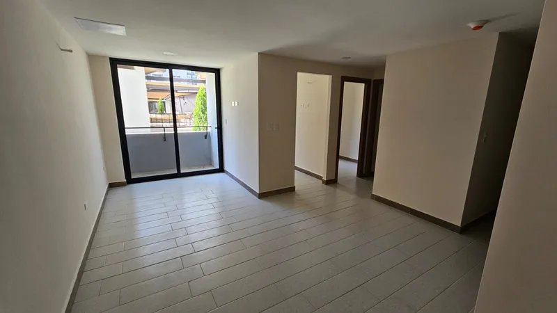 Alquiler Apartamento En Torre Cipreses Res. San Ignacio