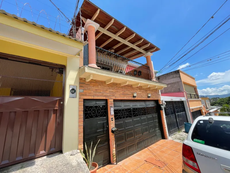 Venta Casa En Residencial Las Cascadas