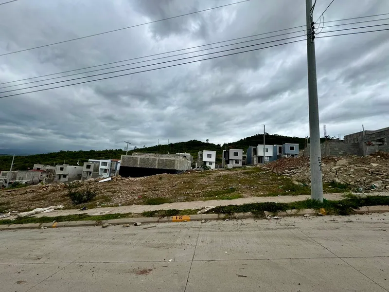 Venta Terreno En Res. Mirador de los Hidalgos