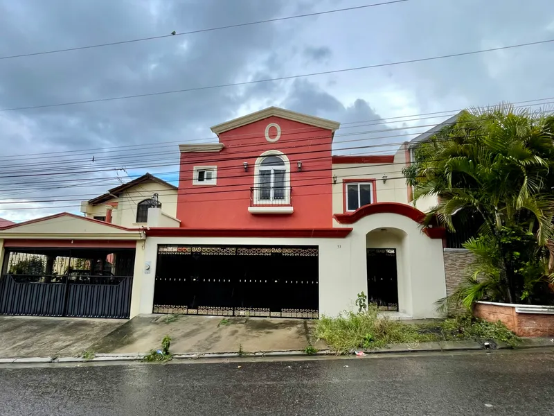 Venta De Casa En Residencial Palma Real - Tegucigalpa 080100580