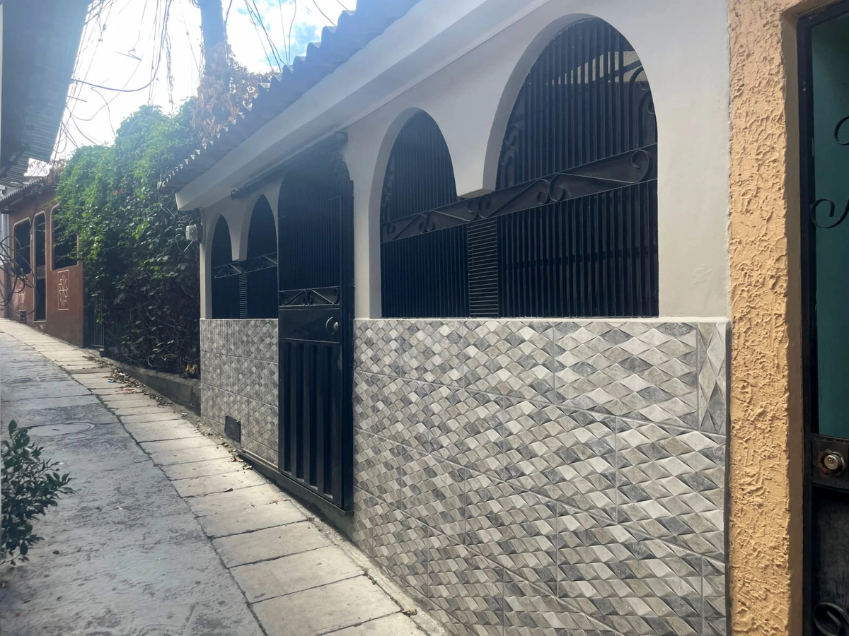 Venta De Casa En Colonia El Álamo - Tegucigalpa 080101340