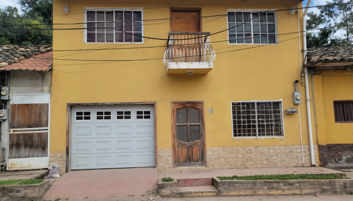 Venta De Casa En Barrio Los Ángeles - San Nicolas 162201360
