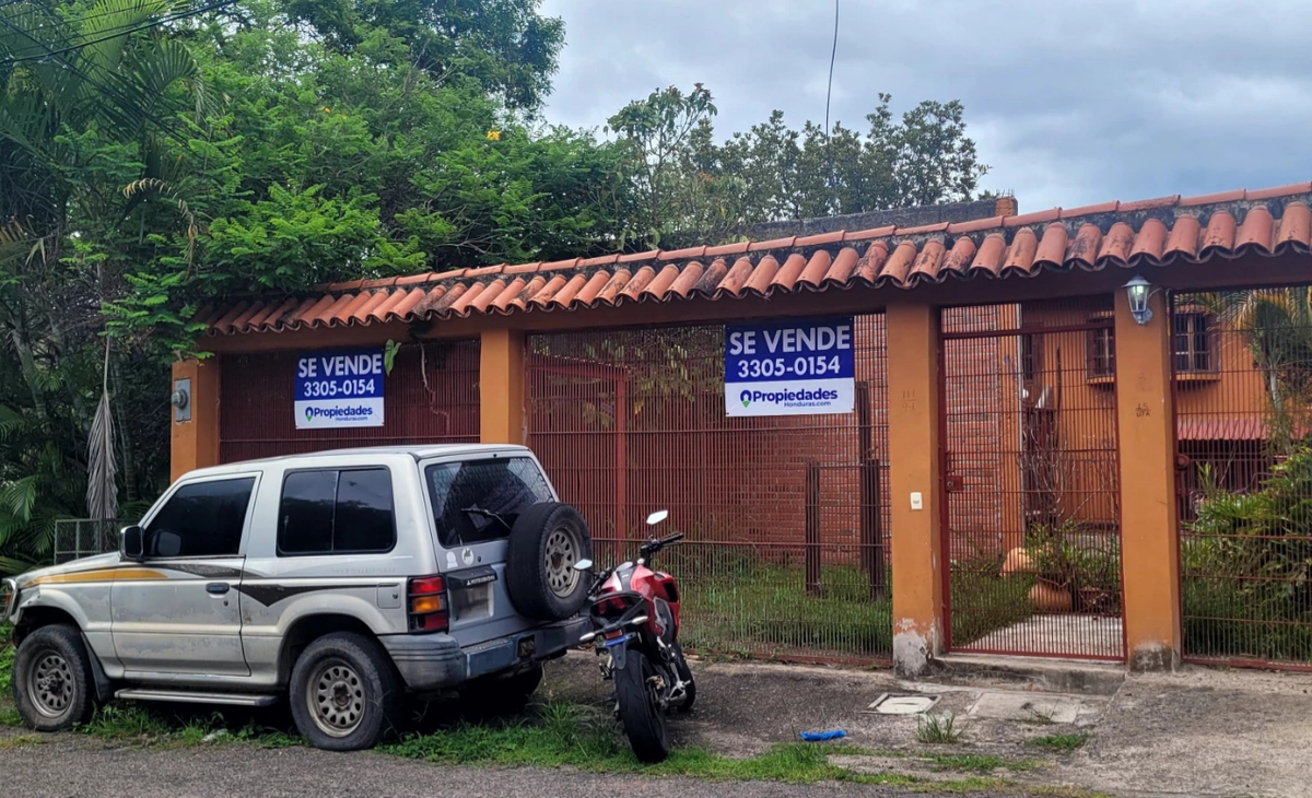 Venta De Casa En Residencial Ciudad Nueva - Tegucigalpa 080101406
